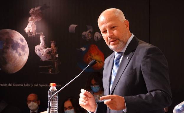 Imbroda: «Jamás la educación pública ha estado tan protegida»