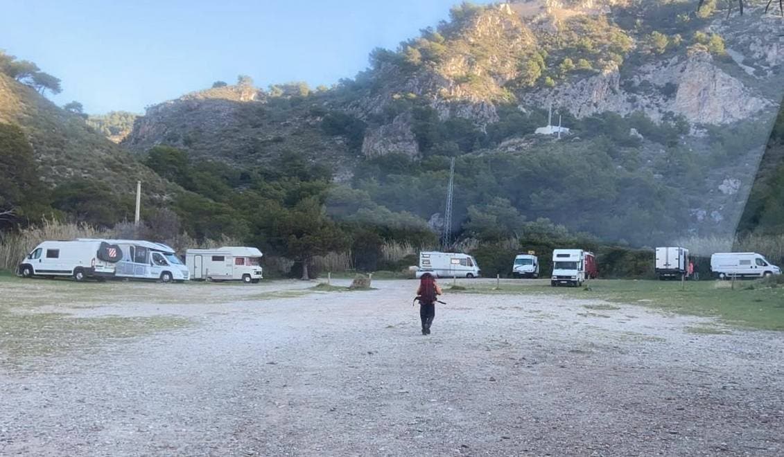 Convergencia Andaluza denuncia acampadas en la playa de Marina del Este y Cantarriján