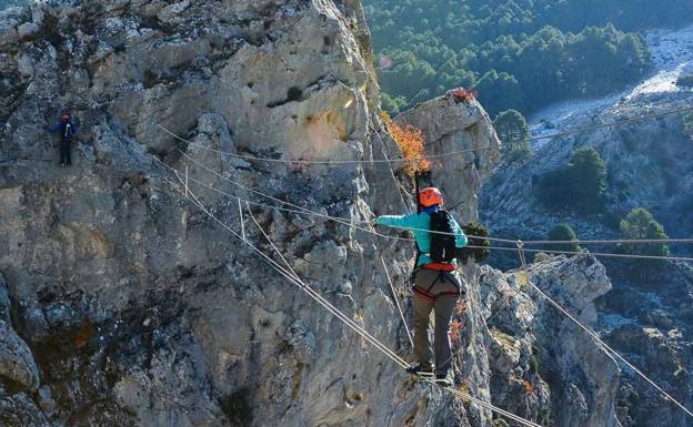 El puente de Andalucía y la Semana Santa reactivan las reservas pero el 80% de hoteles de Jaén sigue cerrado