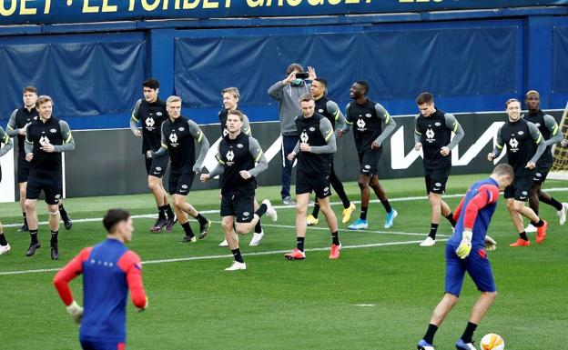 El Molde quiere jugar la vuelta con el Granada en España