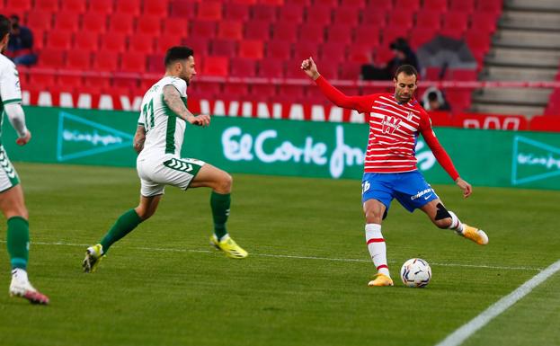 Víctor Díaz aprueba con buena nota en su regreso al carril zurdo