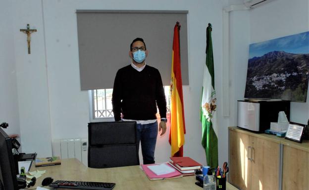 El camino forestal Los Guájares-Entresierras se está mejorando para mantenerlo en buen estado de conservación