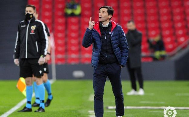 Marcelino: «El gol del empate no fue merecido, fue mala suerte»