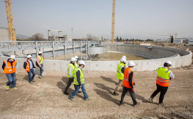 Las obras de la depuradora que recogerá las aguas del Cinturón se acabarán a final de año