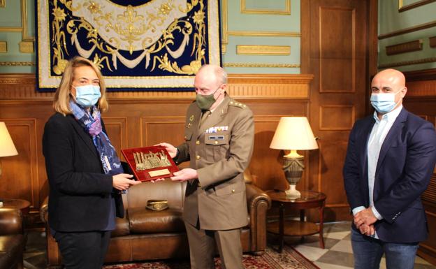 Motril y Subdelegación de Defensa refuerzan su colaboración para el fomento de la carrera militar