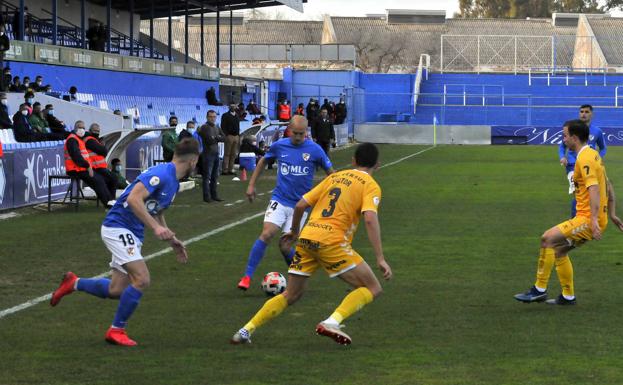 Toni García vuelve a los entrenamientos y jugará en el Benito Villamarín