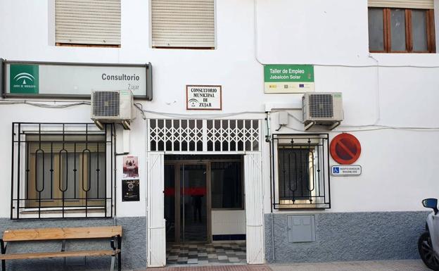 El alcalde de Zújar pide el autoconfinamiento para bajar la tasa del pueblo, superior a mil