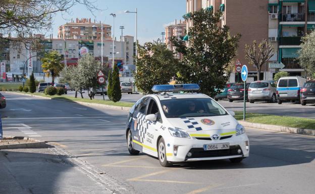 Descubren una plantación de marihuana tras el incendio de una vivienda en Granada