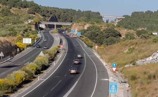 La Diputación de Granada invierte 190.000 euros en la mejora de carreteras en Víznar y Cogollos Vega