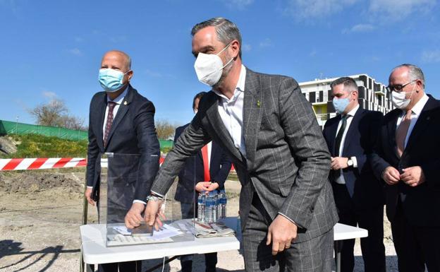 La hora de la política