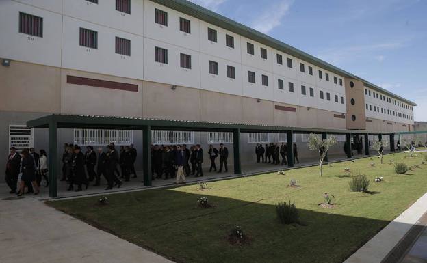 Matan a golpes a un preso de Jaén en la cárcel de Archidona