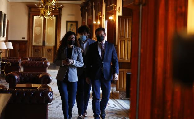 Luis Salvador considera a Arrimadas «el principal valor» de Cs y aboga por revisar la gestión del partido