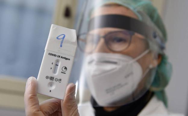 Almería es la provincia andaluza que acumula más semanas sin descenso en sus contagios diarios