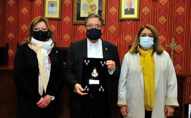 La exposición 'Muestra de nuestra Fe' y el pregón de Pedregosa abrirán la Pasión linarense