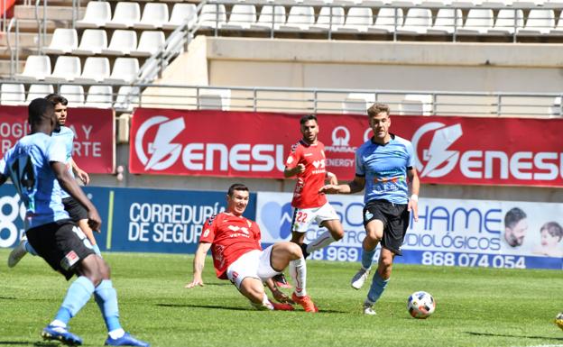 «Tuvimos las ocasiones más claras y con 2-2 estaba el partido para el 2-3»