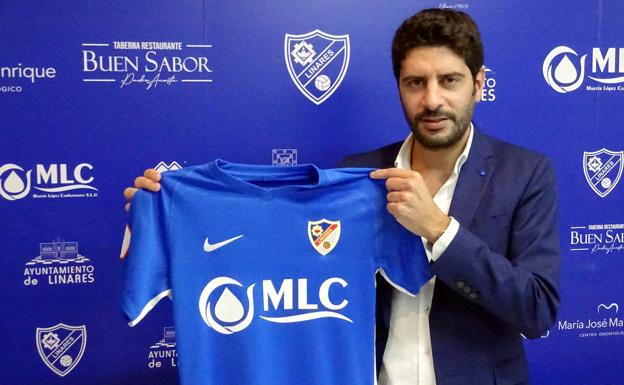 «Vamos a luchar por el ascenso a Segunda con ilusión, sin presión y a disfrutar cada minuto»