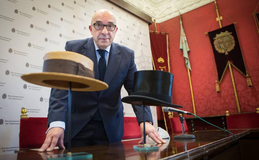 El sombrero con las iniciales 'M' y 'F' de Manuel de Falla