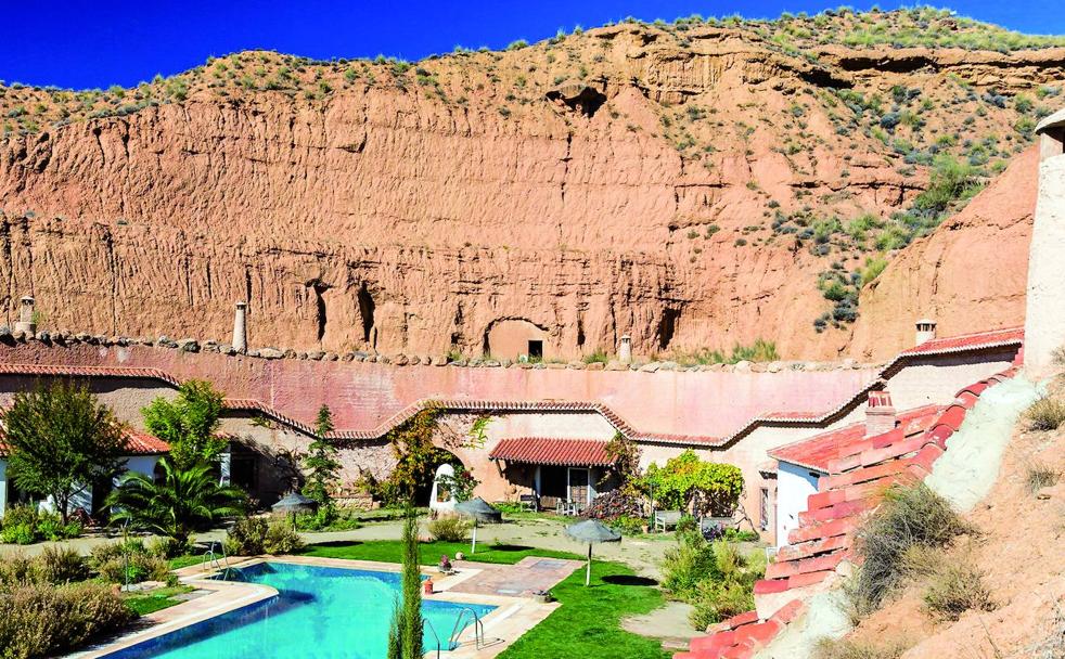 Casas cueva, donde la tierra te abraza