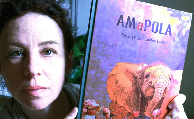 Carolina Luzón brinda un homenaje al amor incondicional de las madres