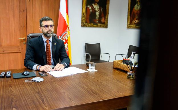 Pacheco abre la puerta a liderar el PP de Almería:«Yo estaré donde Gabriel Amat quiera que esté»