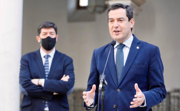 Fernando Simón: «Si conseguimos aguantar hasta finales de abril sin una gran ola, los riesgos se reducen muchísimo»