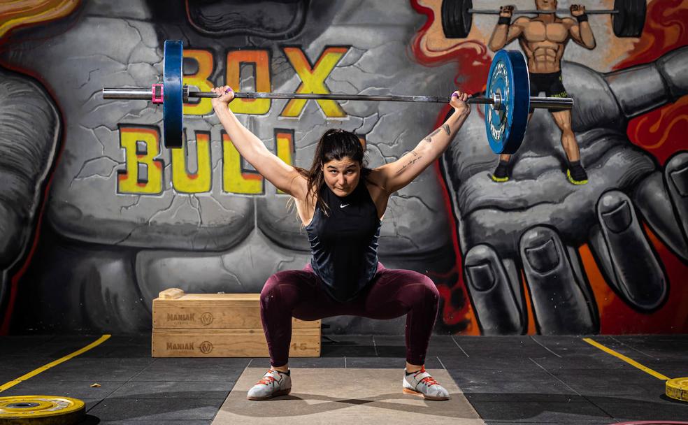 175 kilos de oro en manos de Nadia Oualit