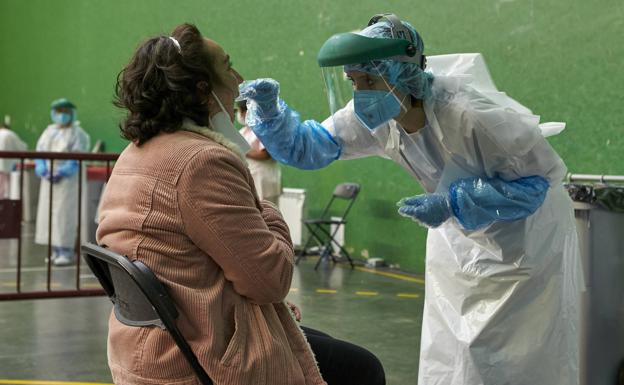 Los expertos estudian nuevas medidas con Almería como la segunda provincia que registra peores datos