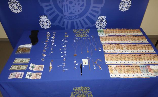 Desarticulan una organización criminal que robaba en viviendas de Almería y del resto de Europa