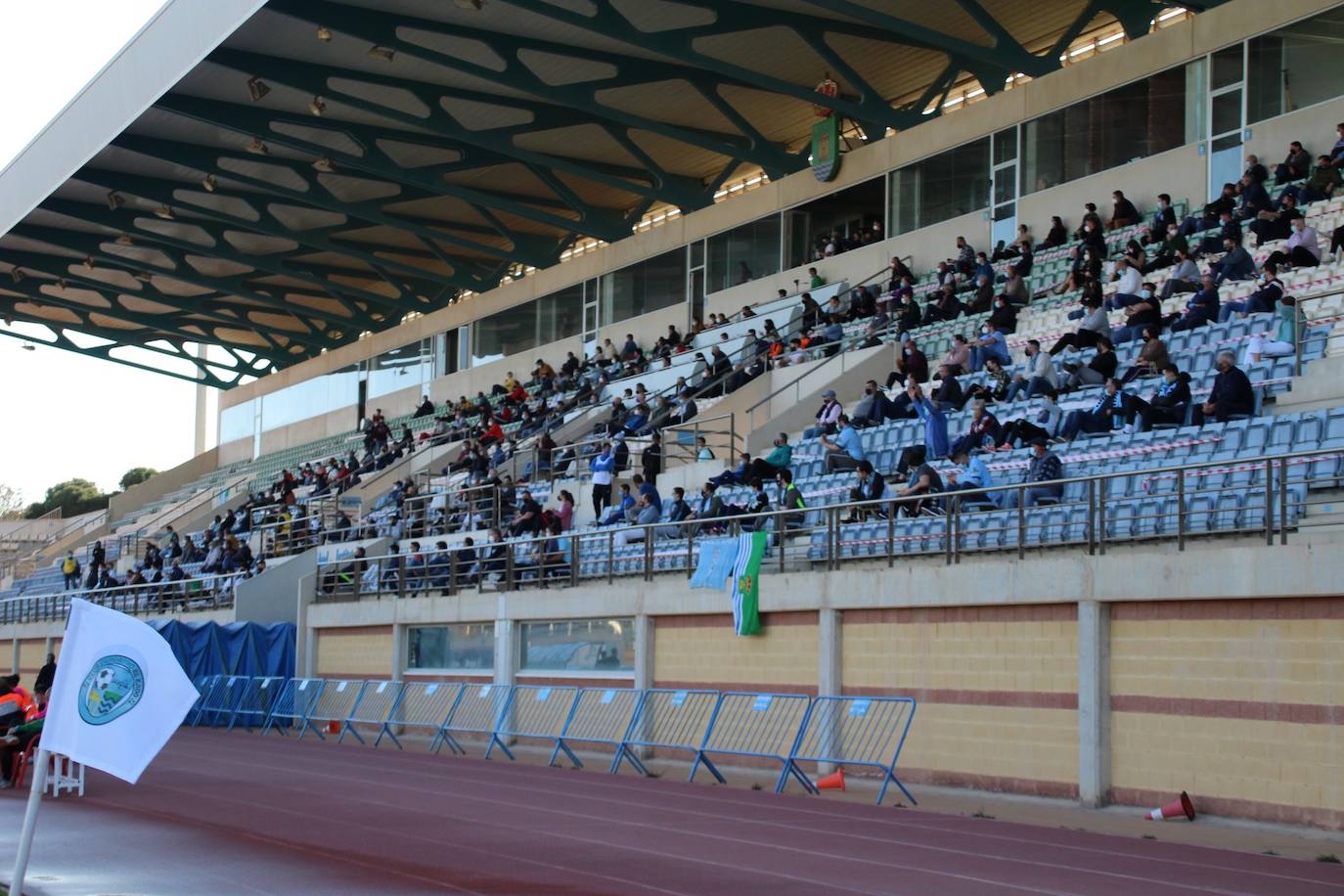 El CDEl Ejido se juega mucho más que tres puntoscontra el Recre
