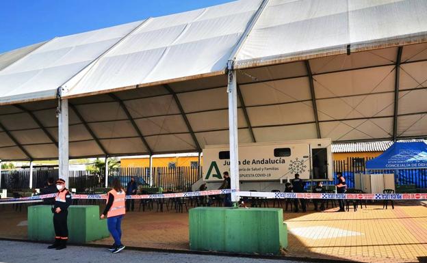 La expansión del virus sitúa de nuevo a veinte municipios en «riesgo extremo» de contagio