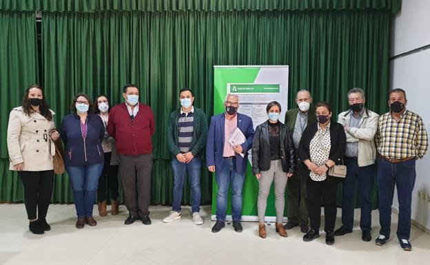 Plan de casi un millón y medio de euros para arreglar cuatro caminos rurales de Villanueva del Arzobispo e Iznatoraf