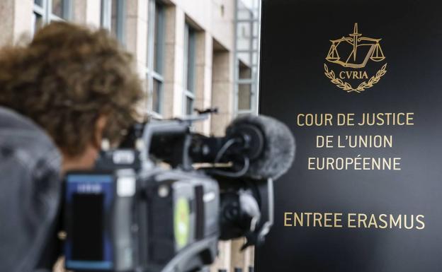 Reconocen el derecho al complemento por maternidad a un varón con hijos de Granada