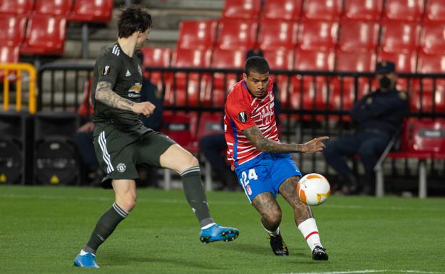 La entrega de Puertas y la verticalidad de Suárez, alternativas al mágico Kenedy