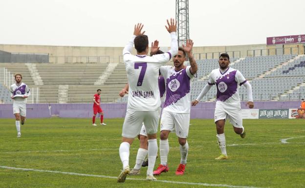 El Real Jaén inicia hoy en el Miguel Fijones su 'penitencia' por eludir un nuevo descenso