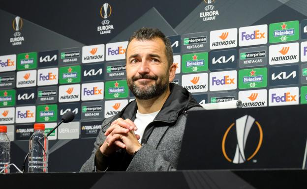 Sigue en directo la rueda de prensa de Diego Martínez desde Manchester