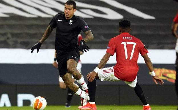 Kenedy, la gran sorpresa de un 'once' en el que entran Foulquier, Germán y Machís