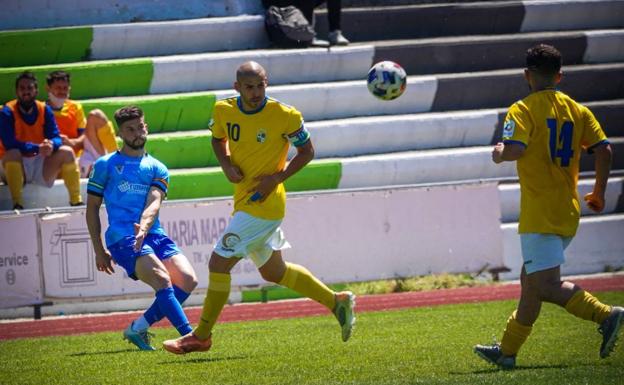 El Maracena deja escapar dos puntos en los últimos minutos