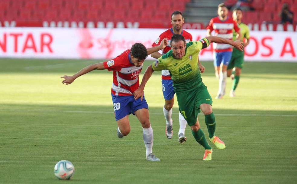 Una bestia negra que vuelve colista