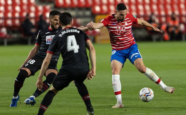 Recio: «El Granada tiró dos veces a puerta en la primera parte y marcó dos goles»