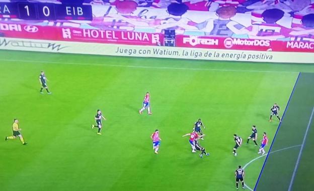 El VAR acertó al darle validez al 1-0 de Roberto Soldado