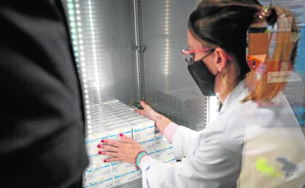 Llegan las primeras 2.500 dosis de Janssen, que serán para las personas nacidas en 1951