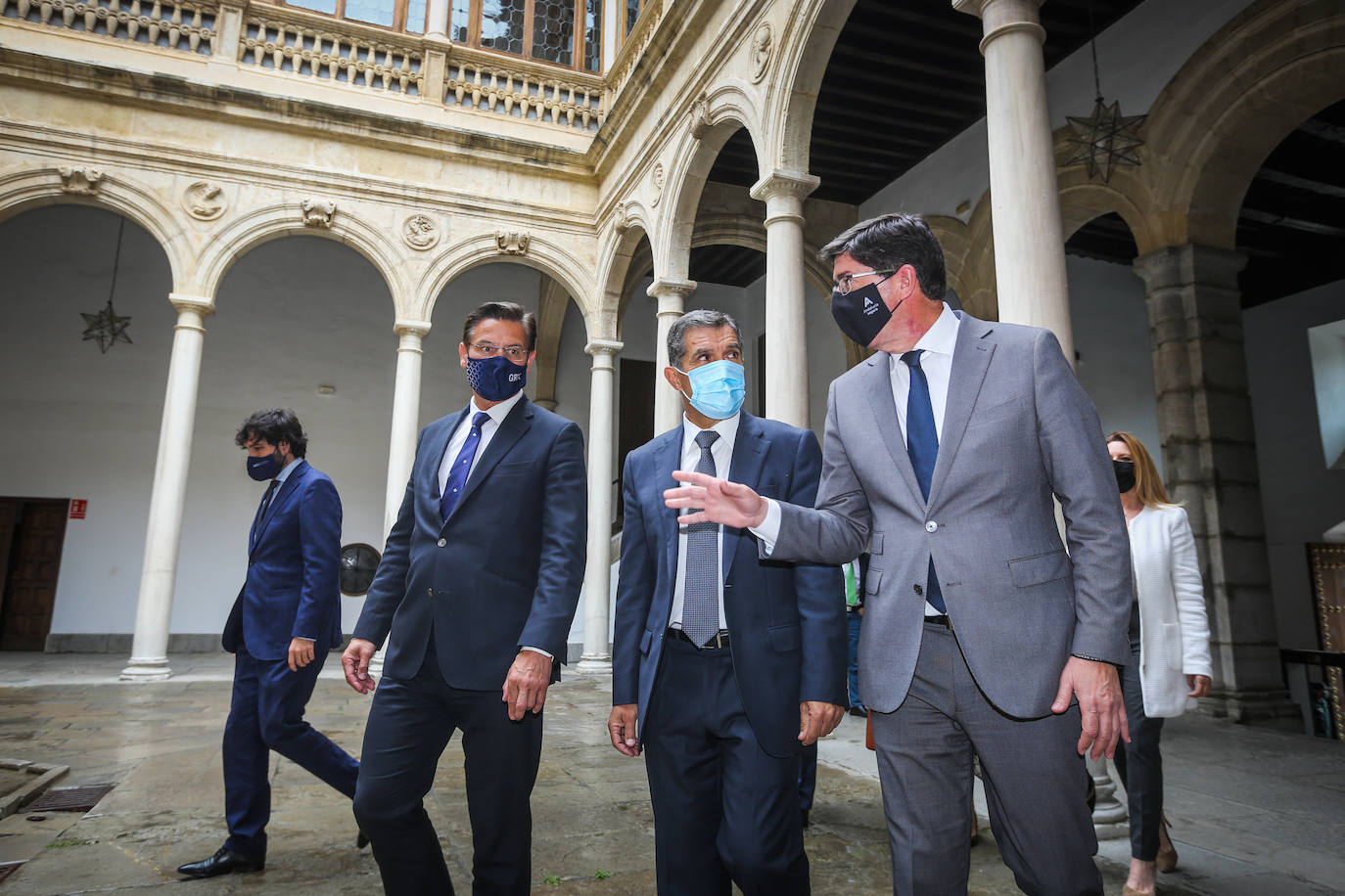 La Junta garantiza que se mantendrán los juzgados en el eje del Centro de Granada