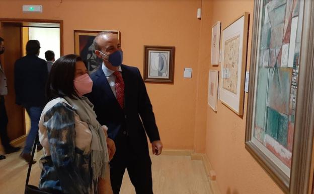 Pilar Palazón y Manuel Ángeles Ortiz, impulsora y artista, juntos en el Museo de Jaén