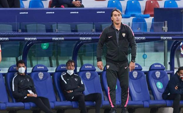 Lopetegui: «El Granada es uno de los rivales más complejos de la categoría»