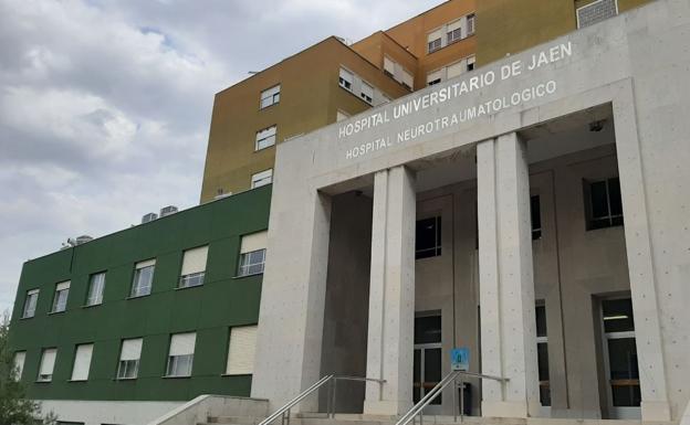 Cuatro heridos tras colisionar sus vehículos en la A-306 en Torredonjimeno