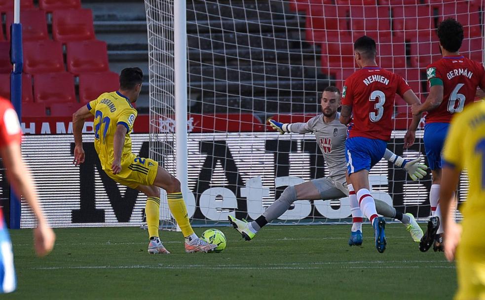 Aarón reabre el debate sobre la portería