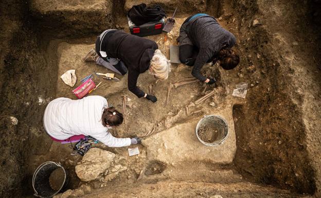 Hallan en el Barranco de Víznar los primeros cinco cuerpos de granadinos fusilados en 1936