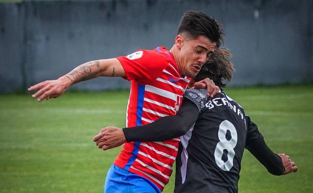 El Recreativo Granada busca una victoria en Marbella que deje encarrilada su permanencia