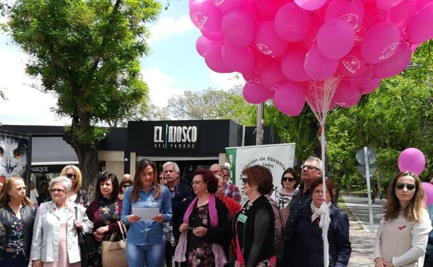 La provincia de Jaén se teñirá de rosa buganvilla en señal de apoyo a los enfermos de fibromialgia