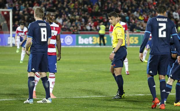 Gil Manzano será el árbitro frente al Real Madrid